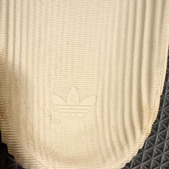 adidas Off-White Ribbed Slide Sandals - Picture 2 of 5